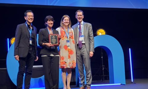 Da sinistra: Victor Fung (presidente Movement Disorder Society), io, Christine Klein (presidente della sezione europea della Movement Disorder Society) e David Burn (presidente eletto, Movement Disorder Society)